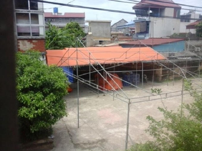 H&agrave; Nội: Người d&acirc;n bức x&uacute;c v&igrave; nh&agrave; văn h&oacute;a th&ocirc;n bị &ldquo;xẻ thịt&rdquo; cho thu&ecirc;