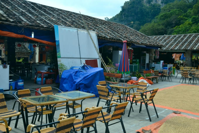 H&agrave; Giang: Những h&igrave;nh ảnh kh&ocirc;ng đẹp về phố cổ Đồng Văn