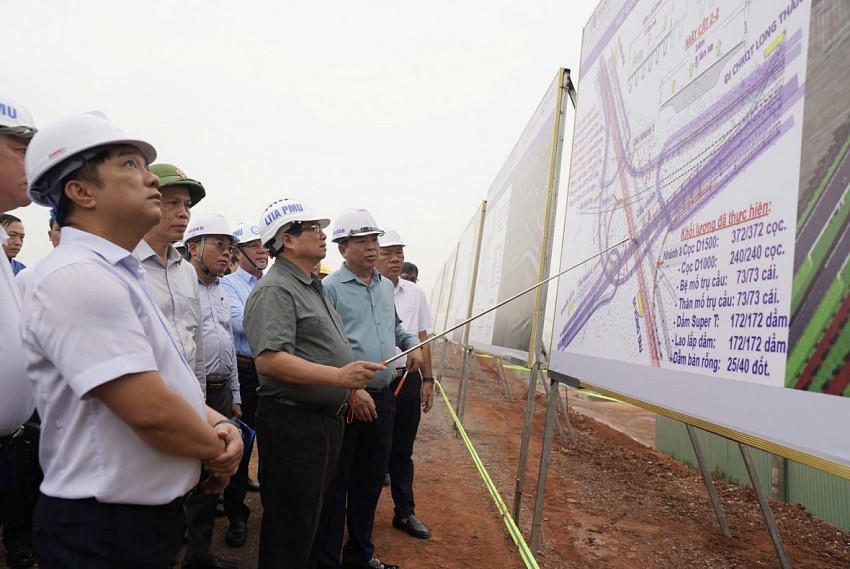 Thủ tướng Phạm Minh Chính yêu cầu Đồng Nai phải xây dựng thành phố sân bay Long Thành.