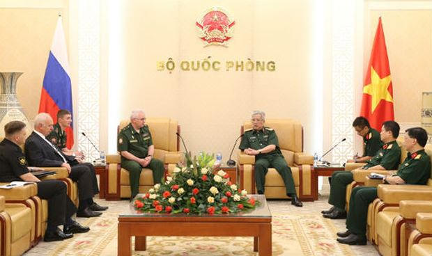 Đẩy mạnh hợp tác quốc phòng Việt Nam - Liên bang Nga