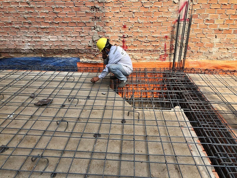 00e0888d5519ae47f708-1