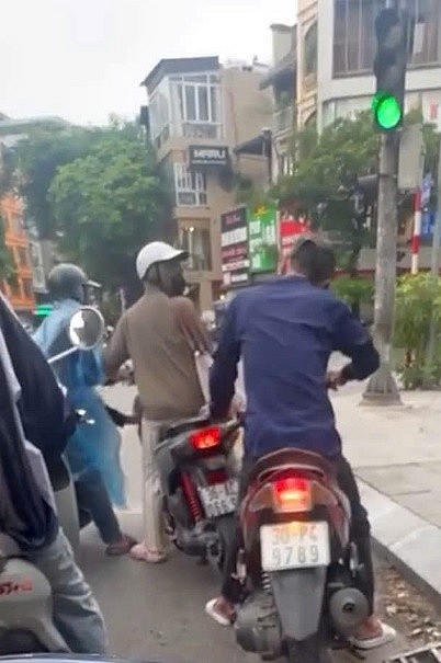 Clip ghi lại sự việc.