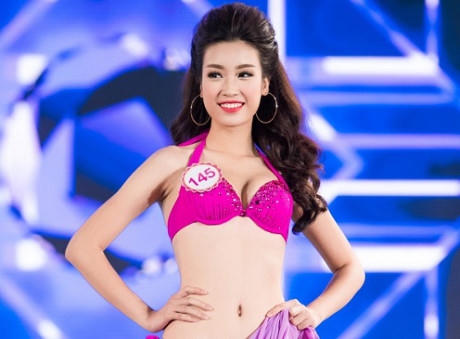Cận cảnh đường cong n&oacute;ng bỏng của t&acirc;n Hoa hậu Việt Nam Đỗ Mỹ Linh