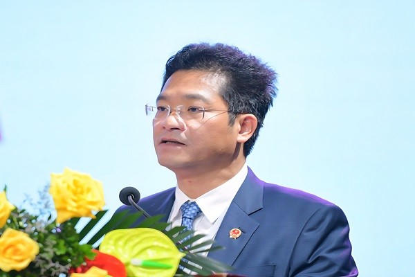 ông Trần Anh Dũng, Phó Chủ tịch UBND tỉnh Ninh Bình phát biểu tại hội nghị.
