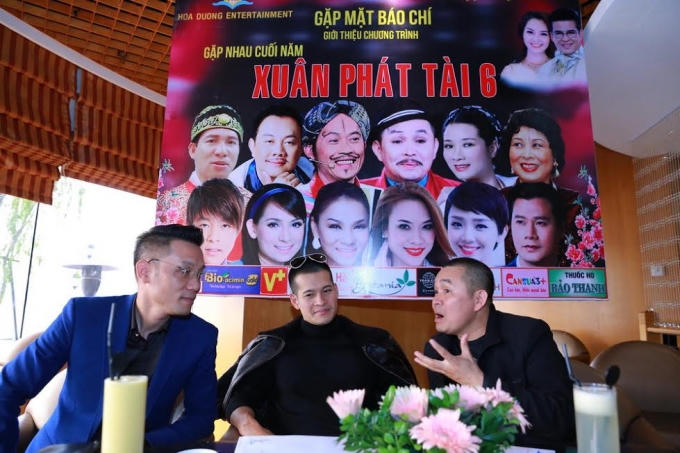 (Từ trái qua) : Giám đốc Hoa Dương, đạo diễn Việt Tú và danh hài Xuân Hinh