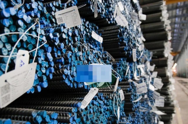 Vật liệu xây dựng tăng giá ầm ầm, Bộ Xây dựng đề nghị