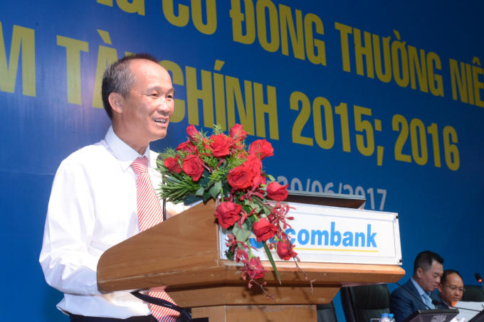 Ông Dương Công Minh phát biểu với tư cách là Tân Chủ tịch HĐQT Sacombank