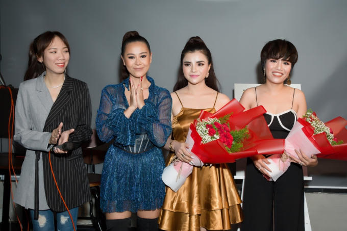 Nam Thư cho biết cô đã trả hết nợ sau bộ phim.