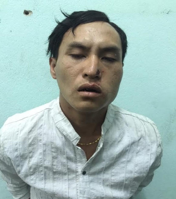 Đối tượng Trương Ngọc Hòa cùng số ma túy bị bắt quả tang tại Công an quận Thanh Khê.