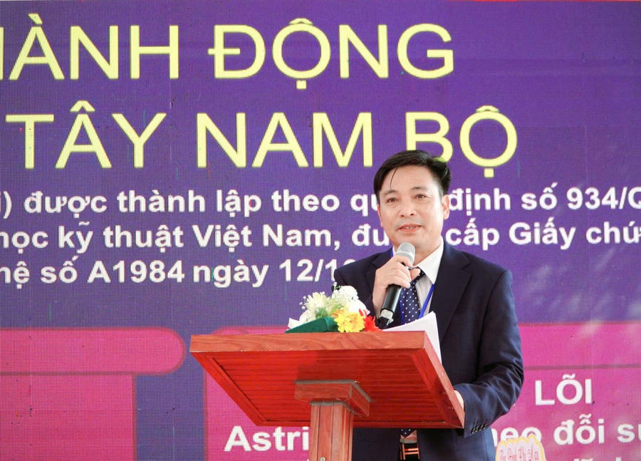 Th.S: Phan Văn Hài - Phó Viện trưởng Viện Astri, kiêm Giám đốc Phân Viện Astri Tây Nam bộ phát biểu nhận nhiệm vụ