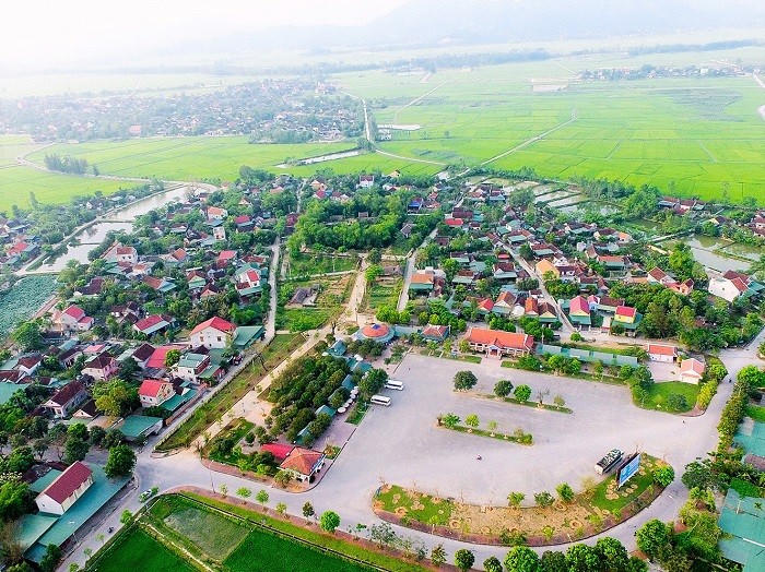 Chủ tịch nước tặng Huân chương Lao động hạng Ba cho huyện Nam Đàn.