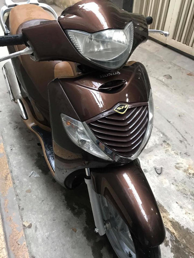 Chiếc SH nhập còn khá đẹp