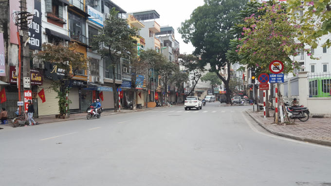 Phố phường Hà Nội chiều ngày đầu năm thoáng đãng lạ thường