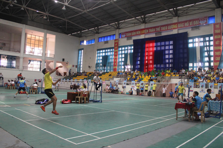 VĐV đội Tuyên Quang - Thái Nguyên độ tuổi 41-50 tranh tài.
