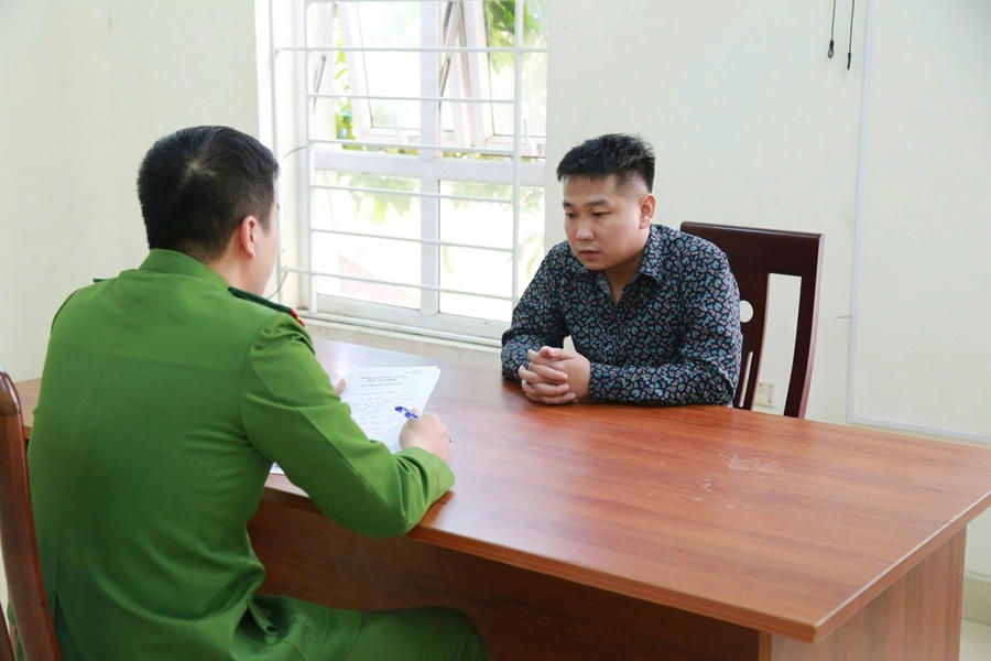 Tiệc ma tuý được các đối tượng tổ chức sau sinh nhật bạn - Ảnh Công an Nghệ An.