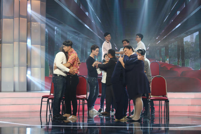 Bài xích ăn thịt chó, đánh hải cẩu, Don Nguyễn – Huỳnh Tiến Khoa gây ấn tượng