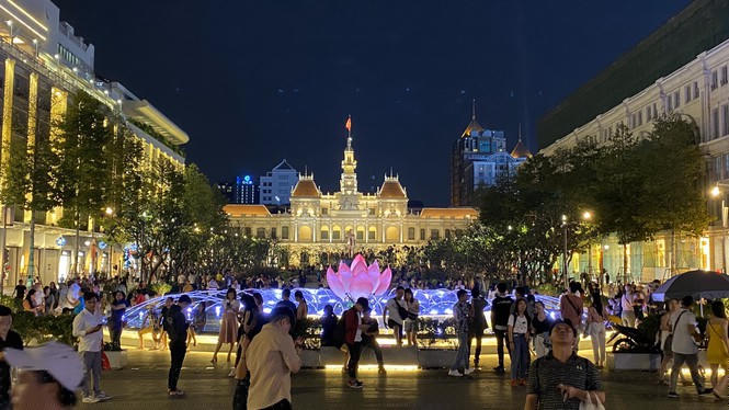 Đồ họa 3D chào đón năm mới 2020.