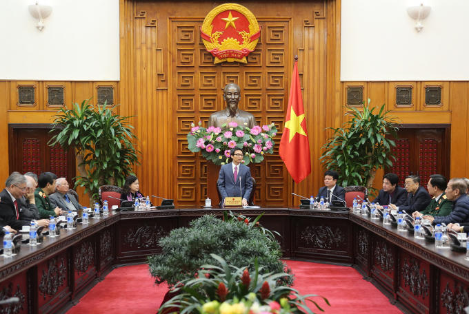 Phó Thủ tướng Vũ Đức Đam đánh giá cao đóng góp của các thầy thuốc, chuyên gia y tế đầu ngành trong sự nghiệp bảo vệ, chăm sóc, nâng cao sức khỏe nhân dân. Ảnh: VGP/Đình Nam