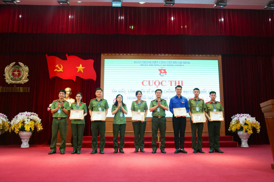 0AA87389-CDA6-4329-AB99-778189BB09C3.