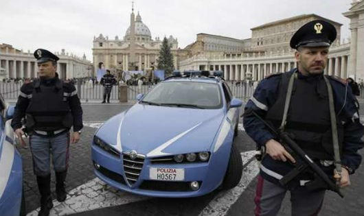 Cảnh sát Italy.