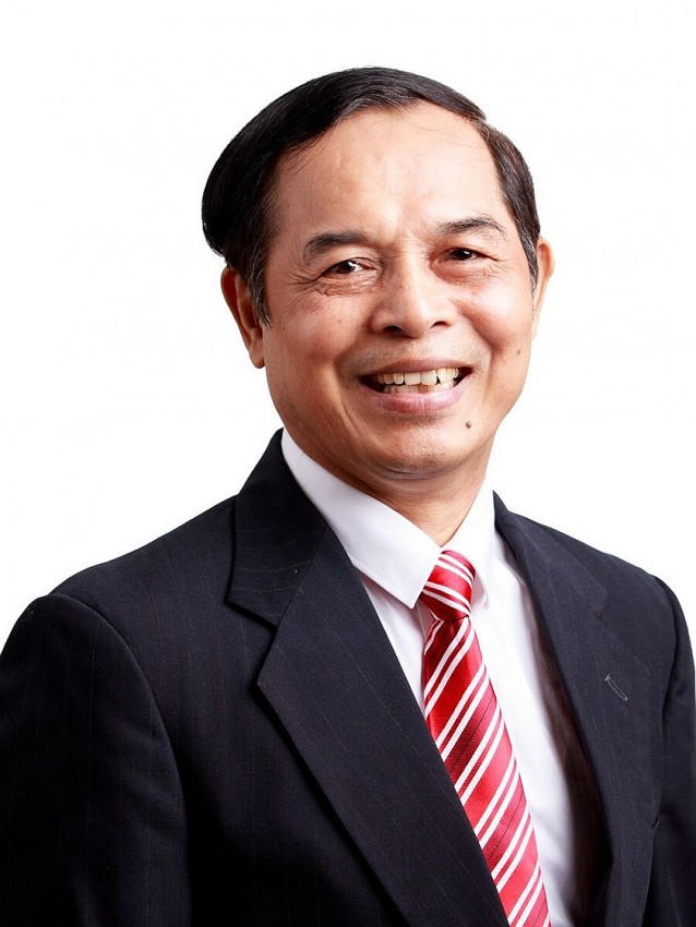 GS.TS Hoàng Bá Thịnh (Đại học Quốc gia Hà Nội).