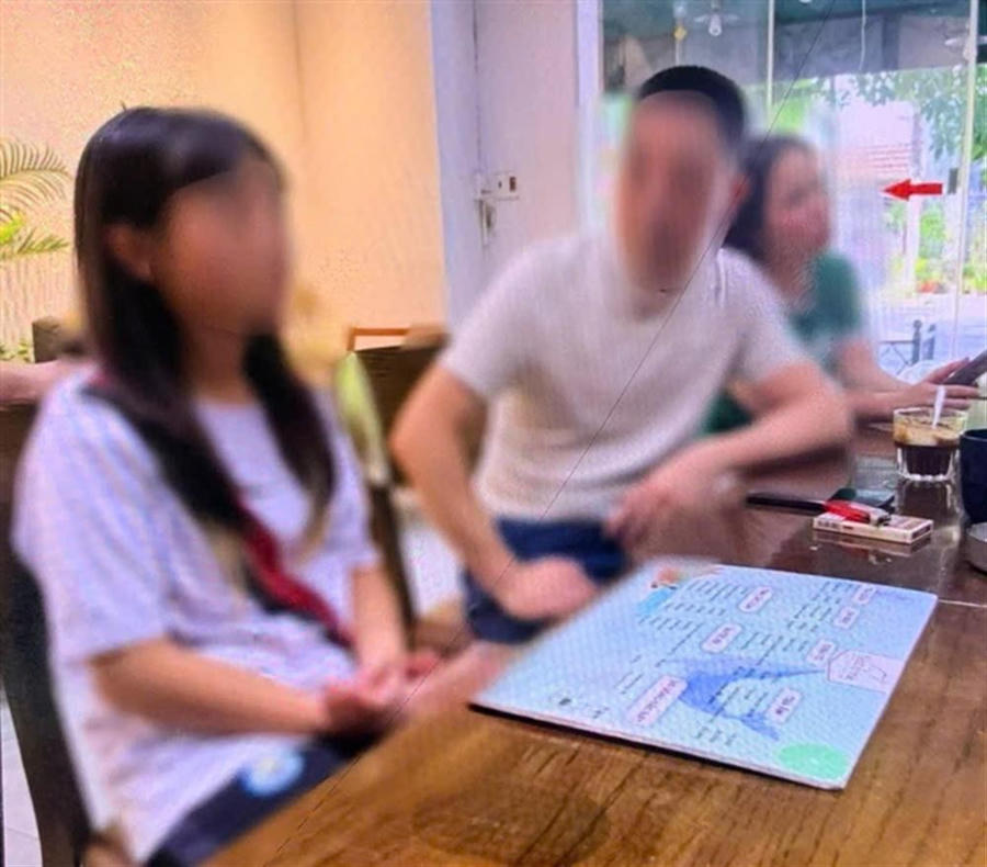 Cháu H.L đã được lực lượng Công an tìm thấy an toàn và bàn giao cho gia đình.
