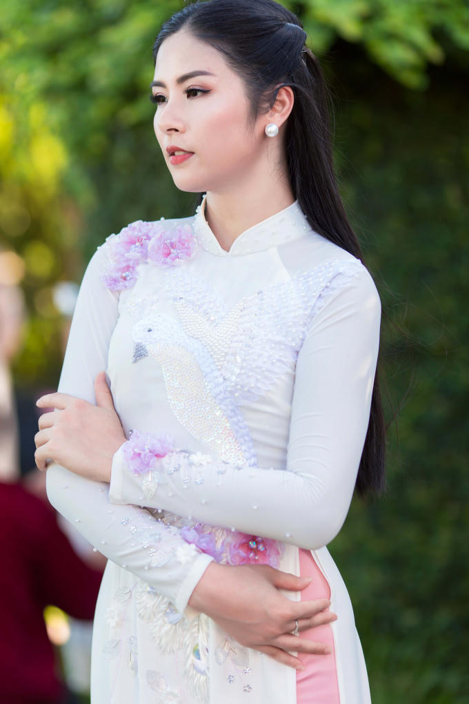 Ra mắt bộ sưu tập &ldquo;Ng&agrave;y hạnh ph&uacute;c
