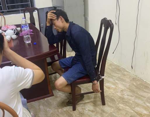 Các đối tượng vận chuyển ma tuý bị bắt giữ.