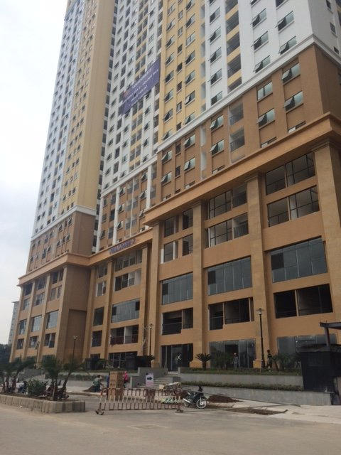 Tòa C dự án Golden Silk vừa bàn giao đã “dính” lùm xùm.