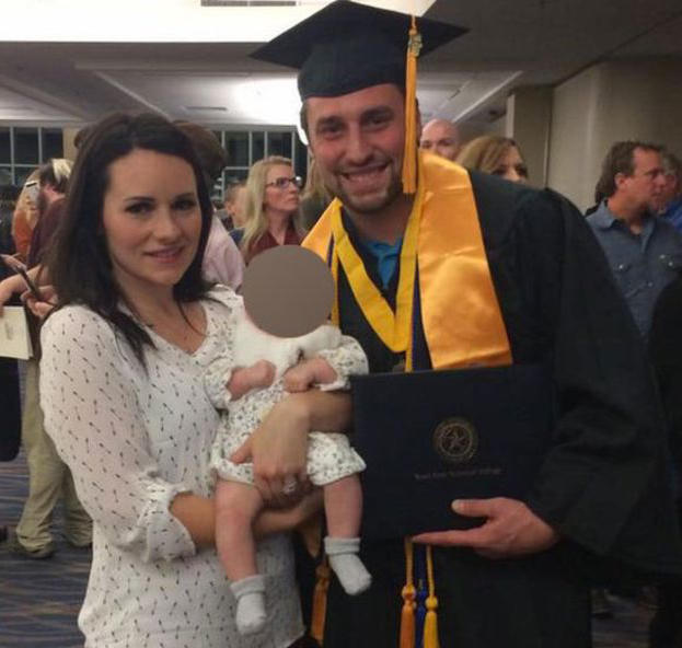 Cô Kayla Giles và anh Thomas Coutee Jr. Ảnh: BBC