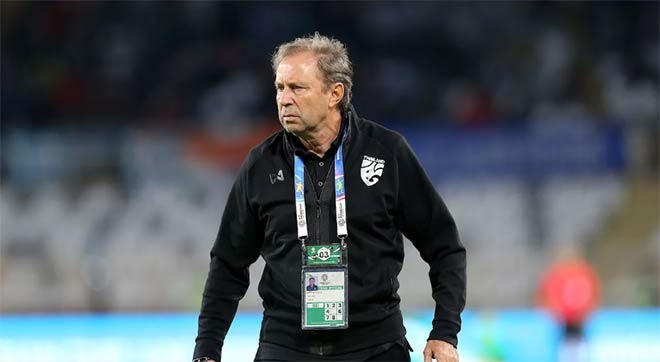 HLV Milovan Rajevac bị sa thải ngay sau trận thua của ĐT Thái Lan trước Ấn Độ