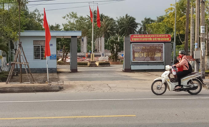 Huyện ủy Hòa Bình vừa bị UBKT Tỉnh ủy Bạc Liêu xem xét xử lý kỷ luật đối với người đứng đầu đơn vị này do dính sai phạm.