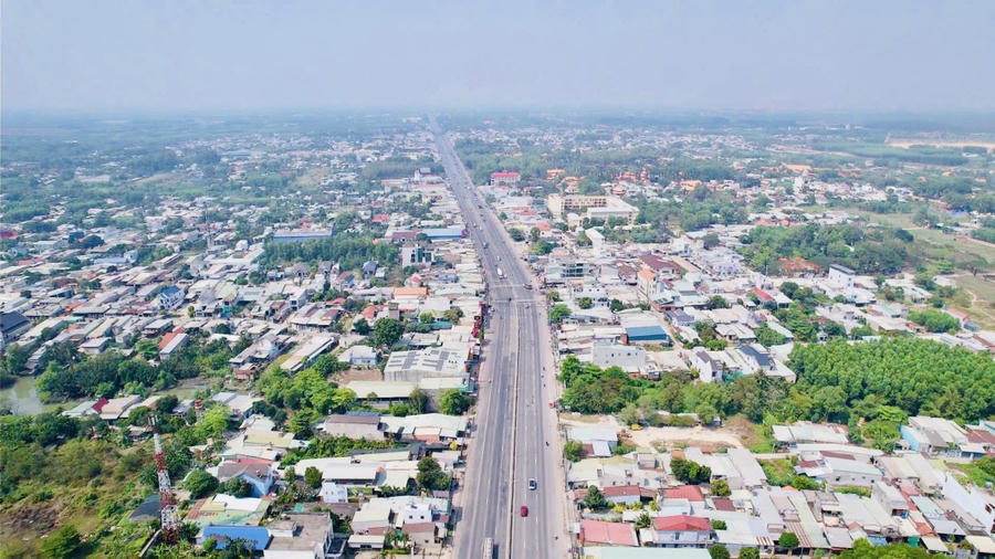 Cao tốc Bến Lức - Long Thành tăng tốc thi công, mục tiêu hoàn thành và thông xe năm 2026.