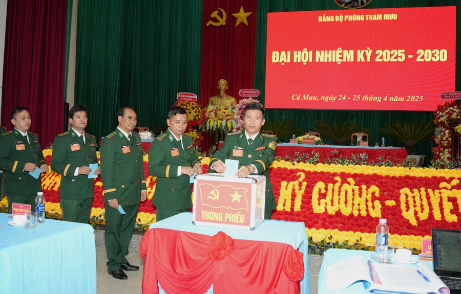 Đại hội bầu Cấp ủy Đảng bộ Phòng Tham mưu BĐBP tỉnh Cà Mau nhiệm kỳ 2025 – 2030.