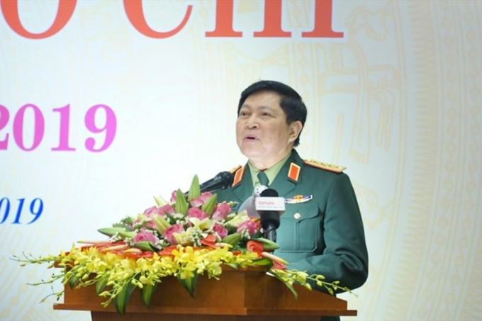 Đại tướng Ngô Xuân Lịch phát biểu tại buổi gặp mặt.