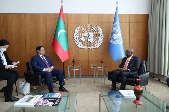 Thủ tướng gặp Chủ tịch Đại Hội đồng LHQ Abdulla Shahid.