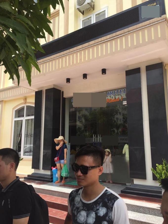 Tổng cục Du lịch yêu cầu trước mắt phạt khách sạn Quang Trung vì tự ý gắn biển khách sạn 3 sao. (Ảnh: khách du lịch cung cấp)
