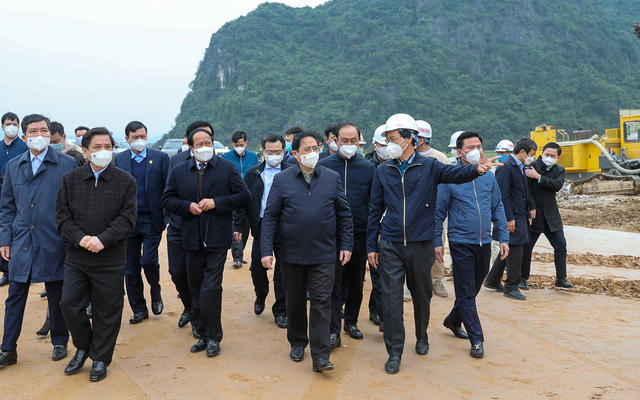 Đột phá hạ tầng giao thông – ưu tiên hàng đầu của Chính phủ