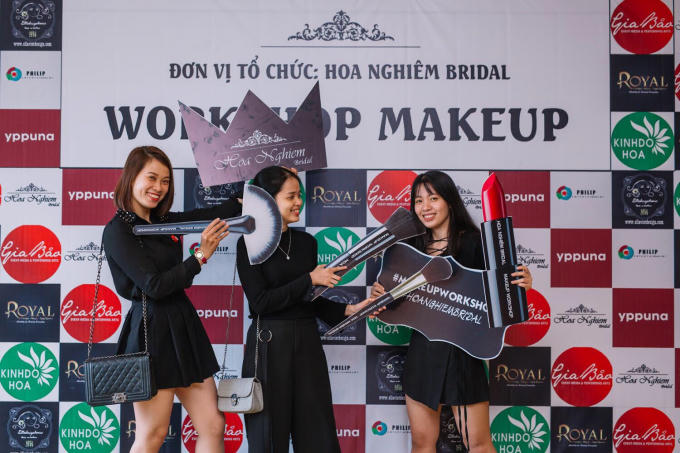  Workshop trang điểm lần đầu tiên được tổ chức tại Cố đô Huế.
