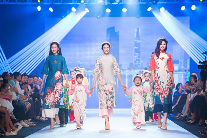 Si&ecirc;u mẫu Thanh Hằng, Minh T&uacute;, Hoa hậu Đỗ Mỹ Linh toả s&aacute;ng tr&ecirc;n s&agrave;n diễn Asian Kids Fashion Week