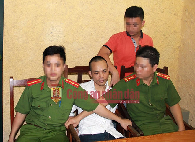 Tử tù Lê Văn Thọ tại cơ quan Công an sau khi trốn trại và bị bắt giữ.