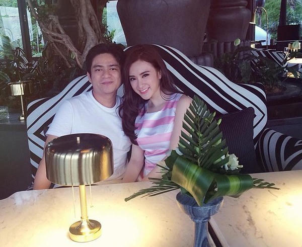 Đây là bức hình do vị bác sĩ thẩm mỹ đăng tải nhằm chứng minh câu chuyện tình cảm giữa mình và nữ diễn viên xinh đẹp dù không nhận được sự đồng tình tứ phía cô. Ảnh: Internet