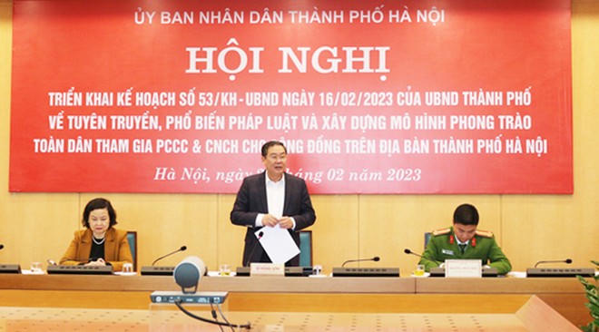 Ông Lê Hồng Sơn, Phó Chủ tịch Thường trực UBND thành phố Hà chủ trì Hội nghị triển khai Kế hoạch tuyên truyền, phổ biến pháp luật và xây dựng mô hình phong trào toàn dân tham gia PCCC và CNCH cho cộng đồng...
