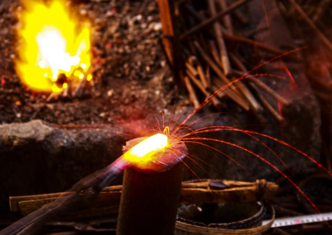 Thừa Thiên Huế: Ngắm “hoa lửa” ở phố cổ Bao Vinh