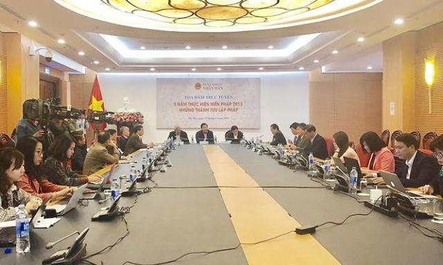 Hoàn thiện thể chế bảo vệ quyền con người, quyền công dân