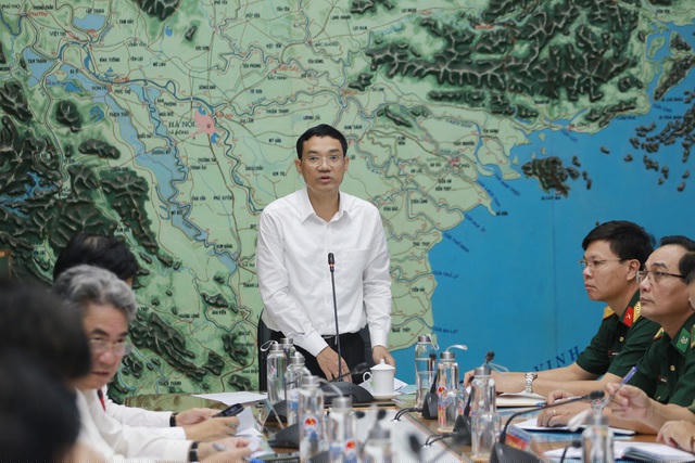 Ông Vũ Xuân Thành - Phó Tổng cục trưởng Tổng cục Phòng chống thiên tai kết luận cuộc họp.