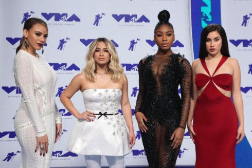Nhóm nữ Fifth Harmony mỗi người một vẻ Ảnh: Variety.com & Vulture.com