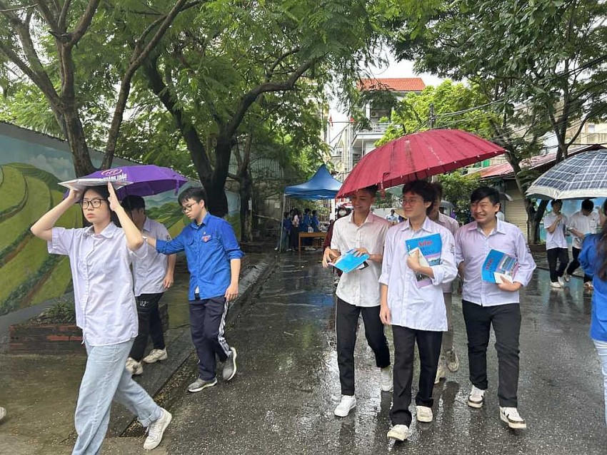 Các thí sinh Quảng Ninh tham dự kỳ thi tốt nghiệp THPT Quốc gia năm 2024.