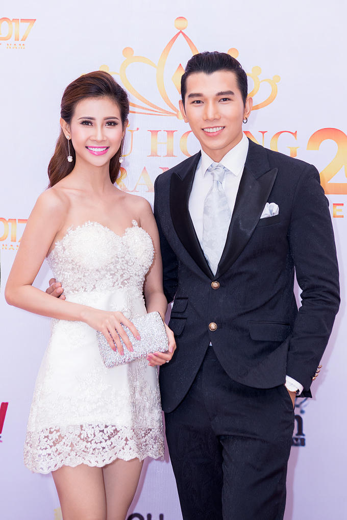 Á khôi Liên Phương - Ngọc Tình.