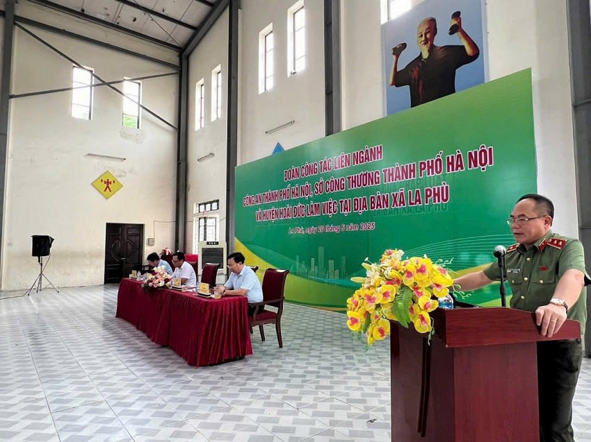 Trung tướng Nguyễn Thanh Tùng phát biểu chỉ đạo.